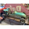 Image 4 : Vintage Go-Kart With Fiber Glass Body