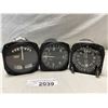 Image 1 : 3 Vintage Large Airplane Gauges