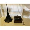Image 1 : Thomas Edison Home Phonograph With Large Horn