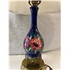 Image 4 : Vintage Moorcroft Table Lamp