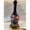 Image 4 : Vintage Moorcroft Table Lamp