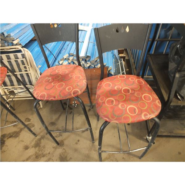 4 Bar Stools
