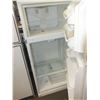 Image 2 : Frigidaire Fridge