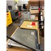 Image 1 : 2 Paper Cutters & 1 Binding Machine