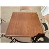 Image 5 : SAMSONITE CARD TABLE AND FOUR FOLDING CHAIRS