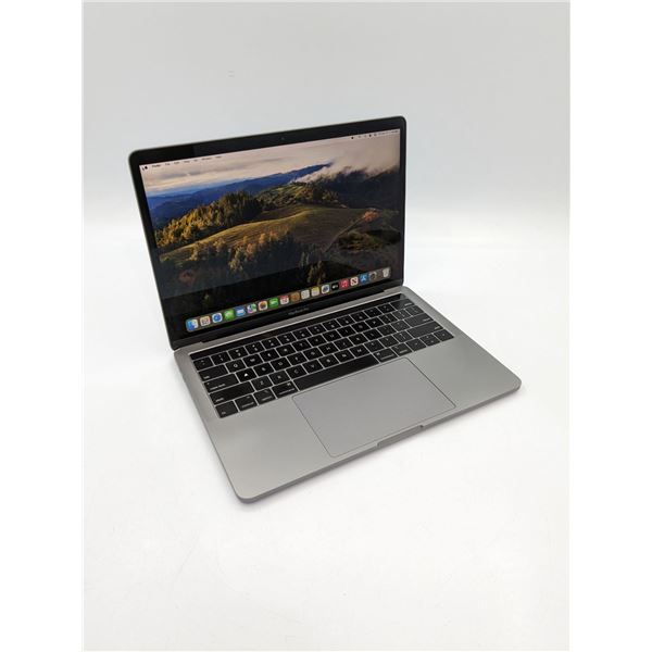 2019 13" Apple Macbook Pro - Intel Core i7 8th Gen 512GB SSD 16GB RAM