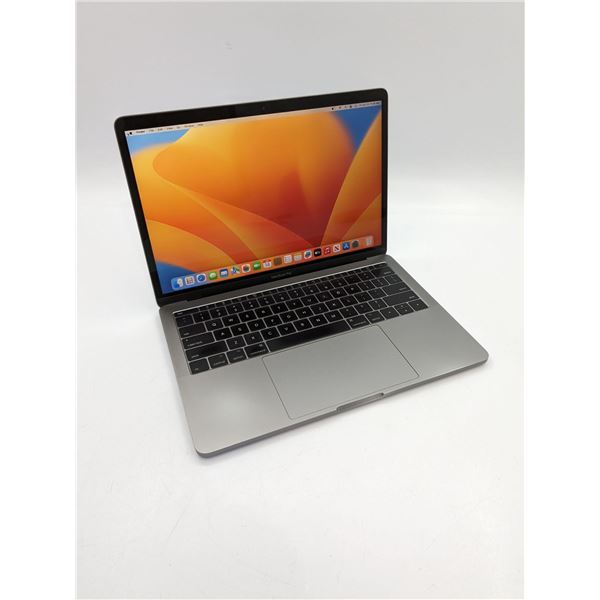 2017 13" Apple Macbook Pro - Intel Core i5 7th Gen 128GB SSD 8GB RAM
