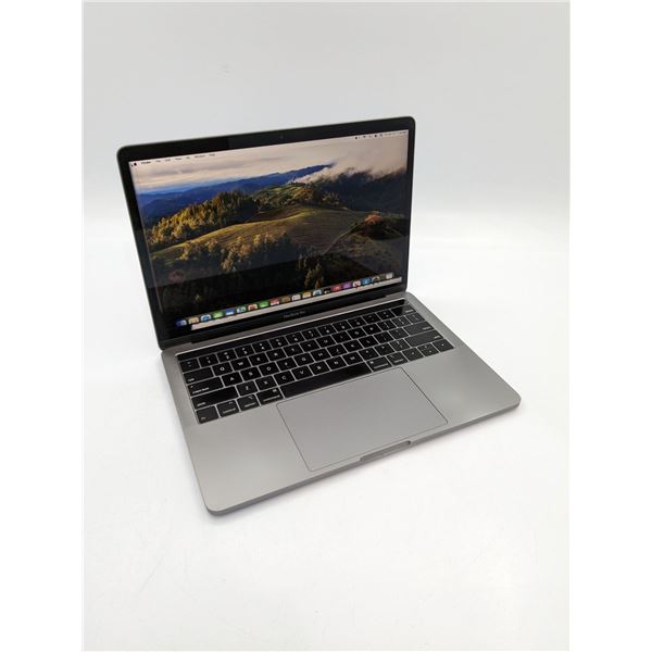 2019 13" Apple Macbook Pro TouchBar - Intel Core i7 8th Gen 512GB SSD 16GB RAM