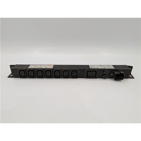 HP E7674-63001 Rack Mount PDU