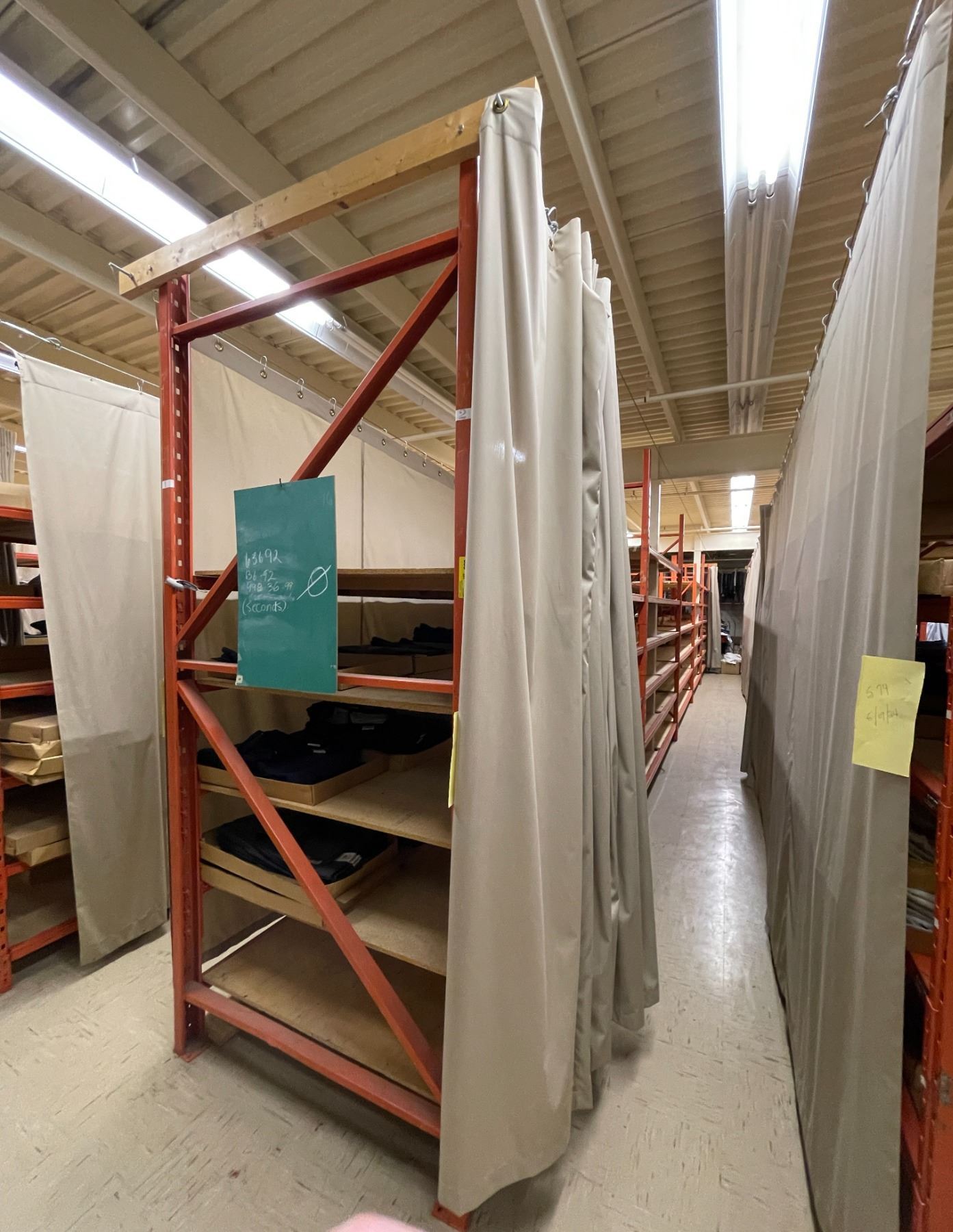 Adjustable Commercial Steel Warehouse Racking 4 x 8.25 x 9' (x5) (4/5 ...