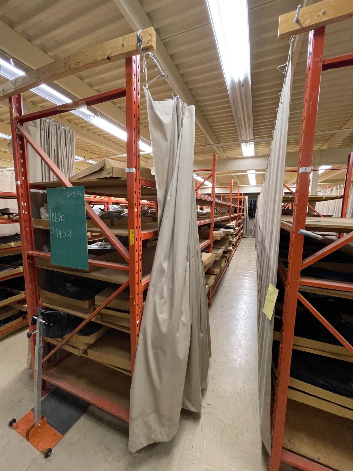 Adjustable Commercial Steel Warehouse Racking 4 x 8.25 x 9' (x5) (5 ...