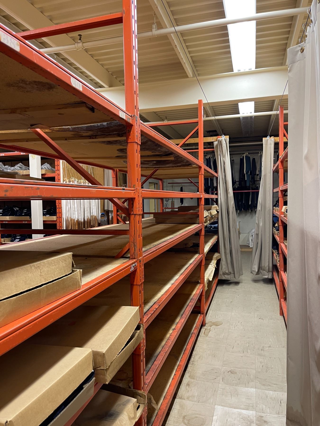 Adjustable Commercial Steel Warehouse Racking 4 x 8.25 x 9' (x5) (5 ...