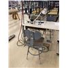 Image 8 : Union Special 56300F Sewing Machine Station (Working)
