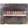 Image 2 : Vintage RCA Victor BT-502 Radio