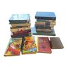 Image 1 : Group lot - Approx 19 Vintage Books Including "Alice In Wonderland", "Gullivers Travels" & "All Abou
