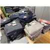 Image 2 : Table lot - Various Styles / Sized Pants (Approx. 120 Pc)