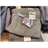 Image 8 : Table lot - Various Styles / Sized Pants (Approx. 120 Pc)