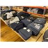 Image 1 : Table lot - Various Styles / Sized Pants (Approx. 130 Pc)