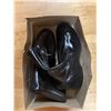 Image 2 : Shelf lot - Misc. Miner, Triumph, Dominion Footwear (Approx. 17 Pc - Sized : 5 - 12)