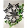 Image 2 : Metal wall decor