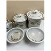 Image 2 : Pottery kitchen ware