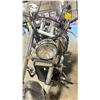 Image 8 : *TOW* 2006 HONDA VTX MOTORCYCLE,  GREY VIN JH2RC44606K010116