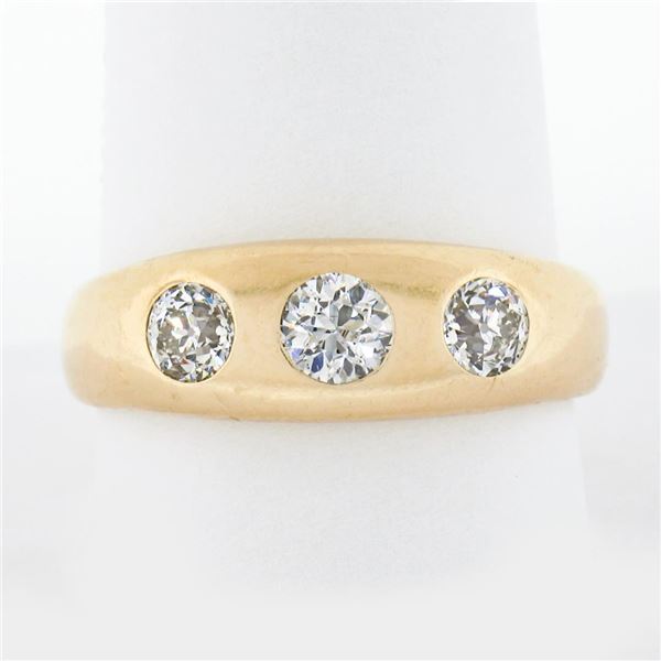Mens Antique Victorian 14K Gold 0.80 ctw European Diamond 3 Stone Gypsy Band Rin