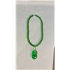 Image 1 : SPINACH GREEN JADEITE BEADS NECKLACE