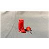 Image 2 : JAPANESE RED CORAL SNUFF BOTTLE