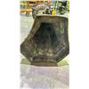 Image 5 : BRONZE WATER FOUNTAIN WITH LIONS AND MOUNTAIN GOAT MOTIF APPROX 85" TALL