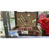 Image 1 : COMMUNITY CUTLERY SET AND MORE