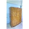 Image 2 : ANTIQUE 3 DOOR WARDROBE 5' X 21" X 74"