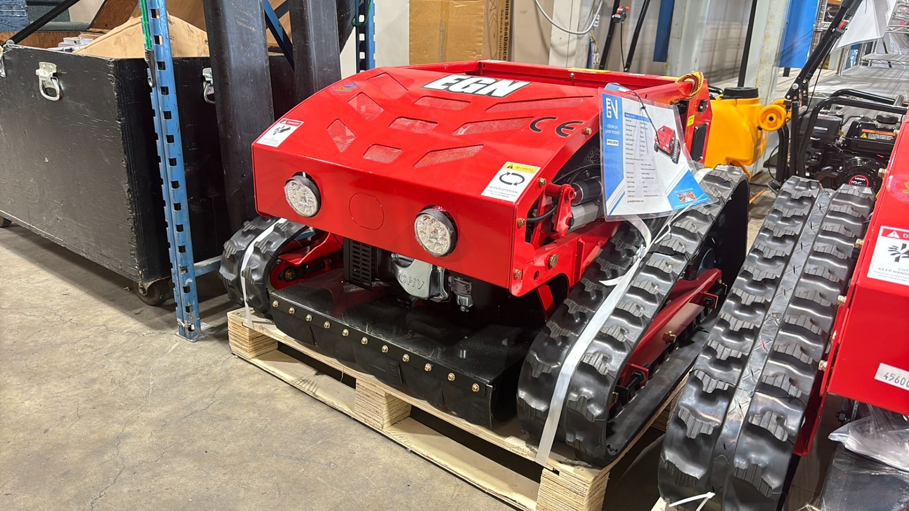 Driven Remote Control EGN COMMERCIAL EG750 RED GAS POWERED TRACK DRIVEN REMOTE CONTROLLED ...