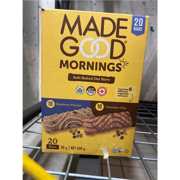 Made Good Mornings soft baked oat bars, blueberry and chocolate chip 20x30g
