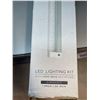 Image 2 : Lot of 2 Long Lights 18" and 20"