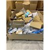 Image 2 : WHOLESALE AMAZON Pallet Lot Full of Assorted NEW Goods