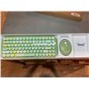 Image 2 : MOFII Mini Wireless Keyboard Mouse Set Round Keycap Multi-Colour Cute Lovely for Girls 84 Key (Multi