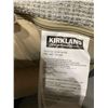 Image 3 : Kirkland Signature 40" 2 Pc Dog Bed