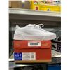 Image 1 : Puma White Ladies Court Shoes Size 7