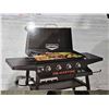 Image 4 : Blackstone 36" Griddle with Hood & Folding Shelves