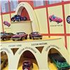 Image 14 : Hot Wheels RLC Original 16 50th Anniversary release Display