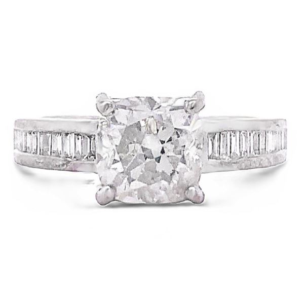 18K WHITE GOLD 1.90 CENTER DIAMOND RING - 2.22CTW