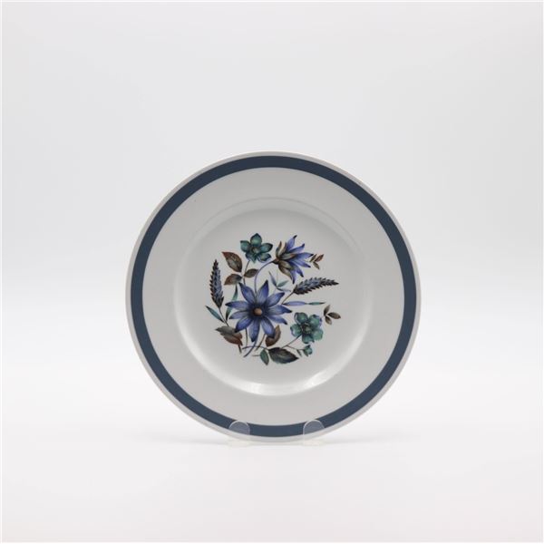 China dinner table set