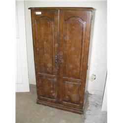 Entertainment cabinet