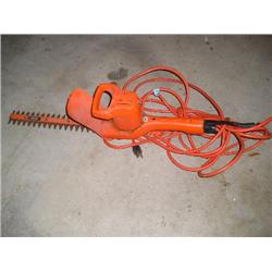 Black & Decker hedge trimmer
