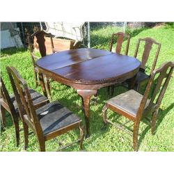 Dining Table with 6 Chairs