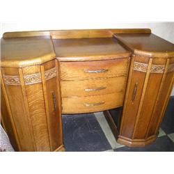 Buffet/Server w/silverware drawer