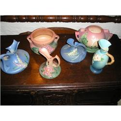 Six pieces of Roseville (note: chipped)