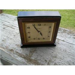 Hammond plug in clock