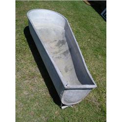 Galvanized German bath tub